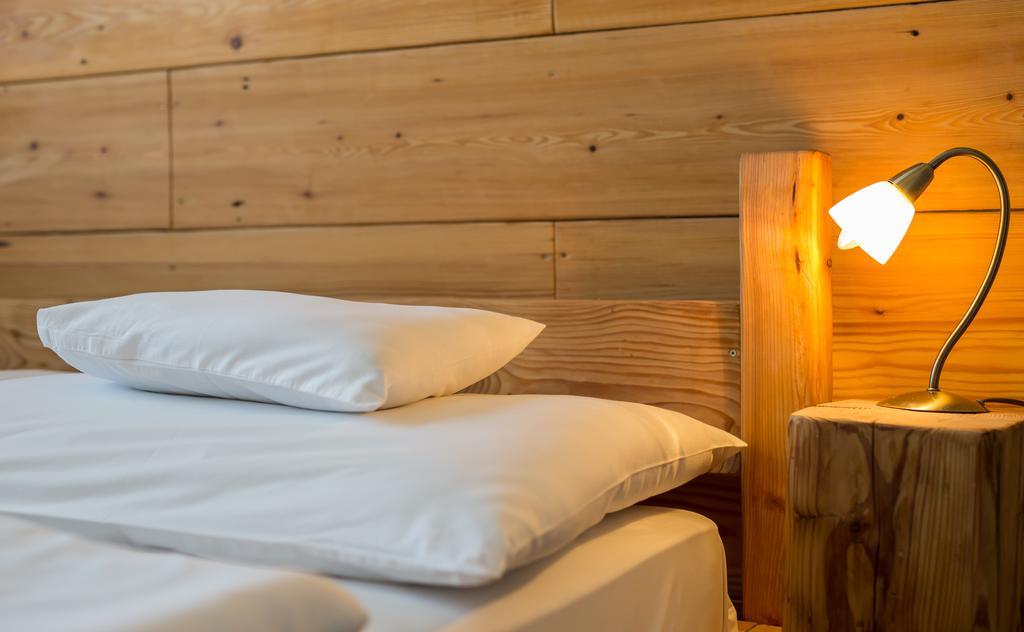 Revesz Hotel, Restaurant And Rosa Spa Gyor Ngoại thất bức ảnh